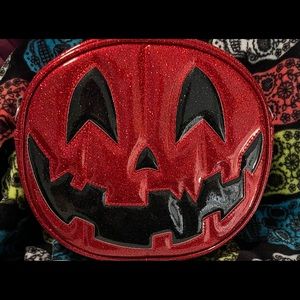 Love pain and stitches crossbody bag